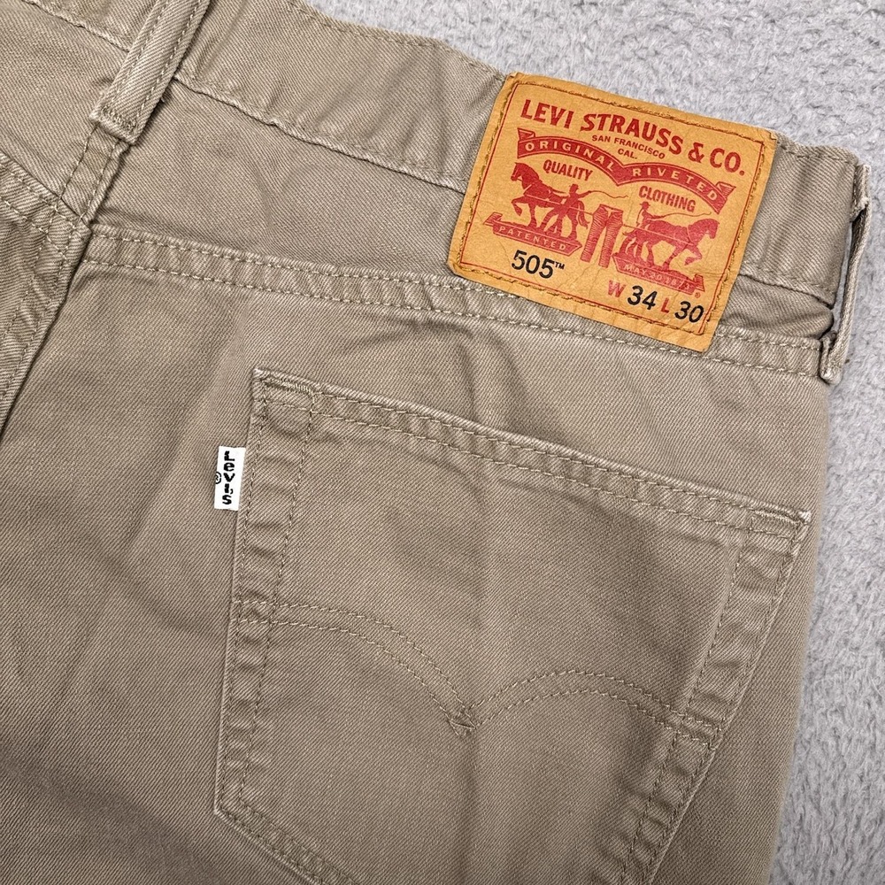 Levi's 505 Slim Straight Jeans Beige with Tan Leather Patch